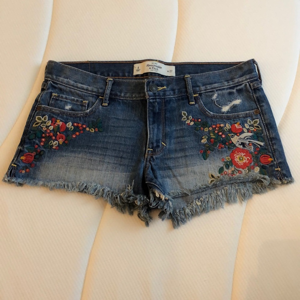 Abercrombie and Fitch Mid Rise Shorts